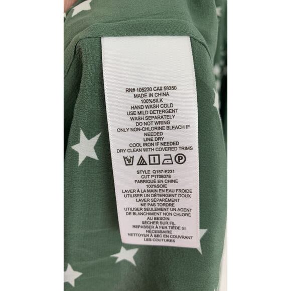 Equipment Womens Slim Signature Shirt Cilantro Nature White Stars Size XXS NWT - Picture 11 of 13